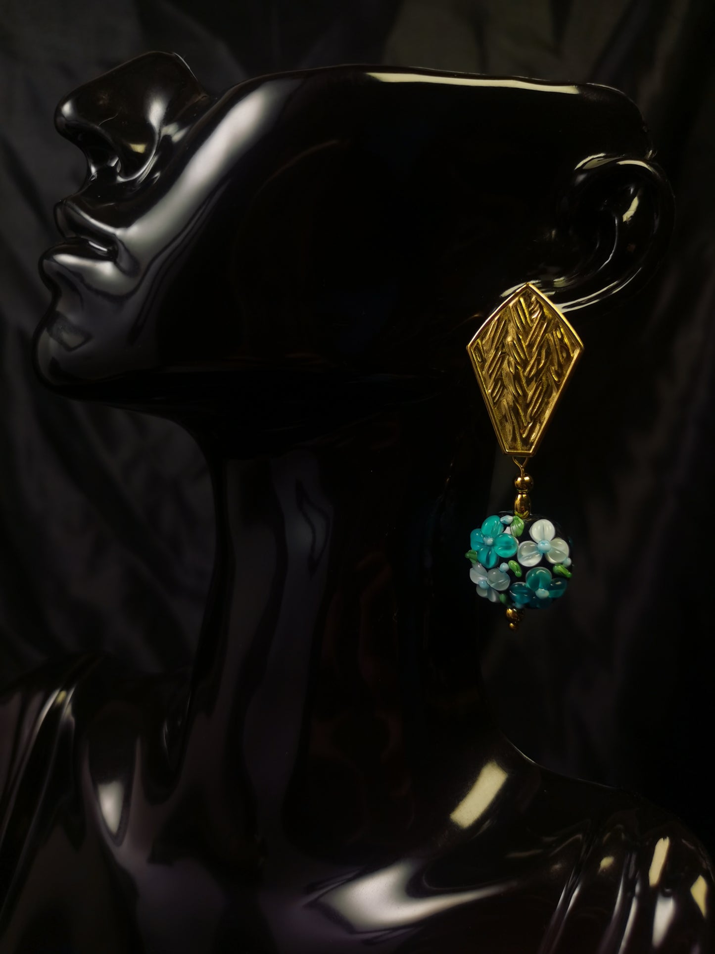 Coffin Earrings 18k gold-plated Titanium Steel 3D Flower GMJE018