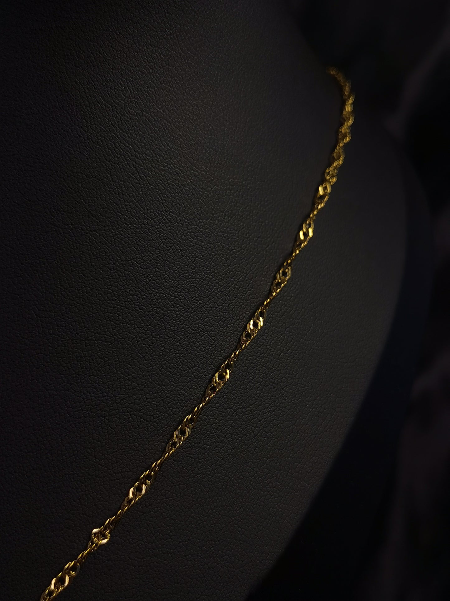 Twisty Chain Necklace 18k gold-plated Titanium Steel Trendy Jewelry 2025 GMJBC006
