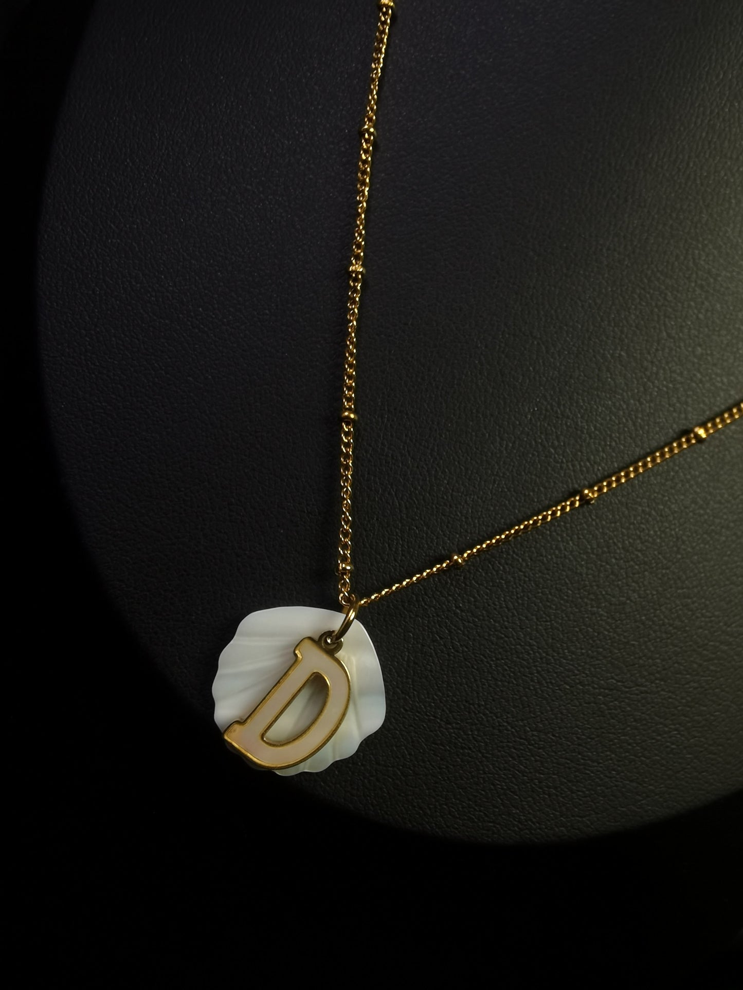 Shell Name Initial Necklace 18k gold-plated Titanium Steel Ball chain Trendy Jewelry 2025 GMJN021