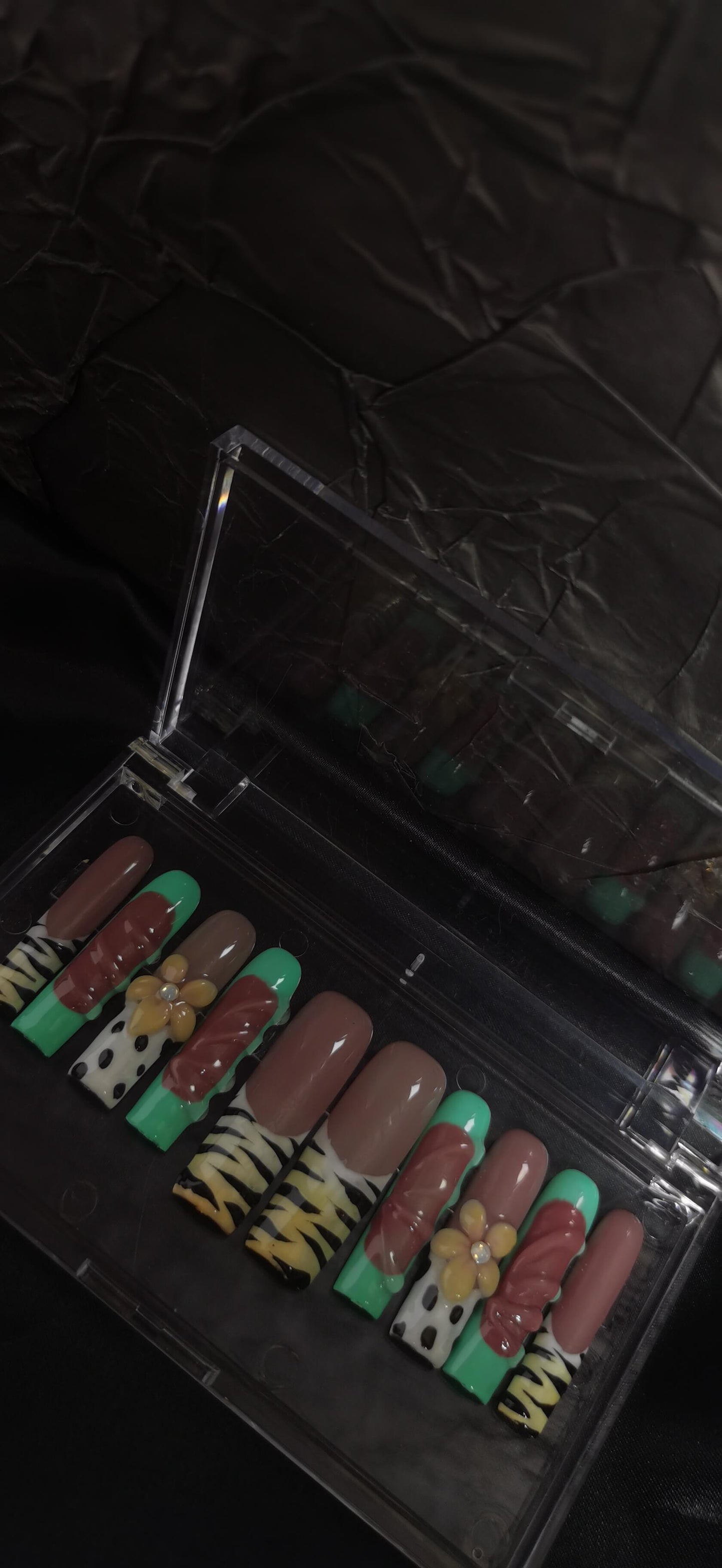 (S Size) 3D Flower Handmade Press on Nails