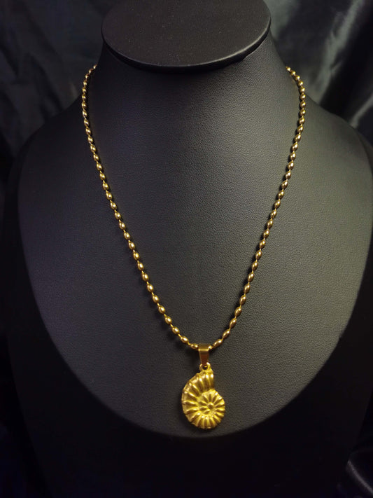 Shell Necklace 18k gold-plated Titanium Steel Beaded chain Trendy Jewelry 2025 GMJN015