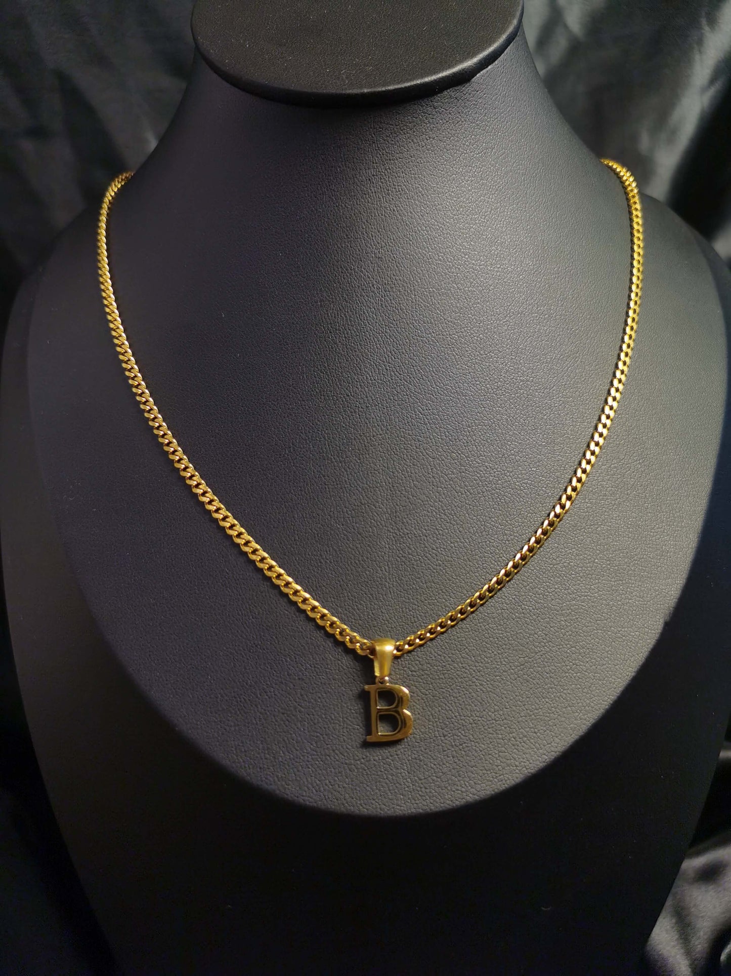 Name Initial Necklace 18k gold-plated Titanium Steel  Cuban chain Trendy Jewelry 2025 GMJN030