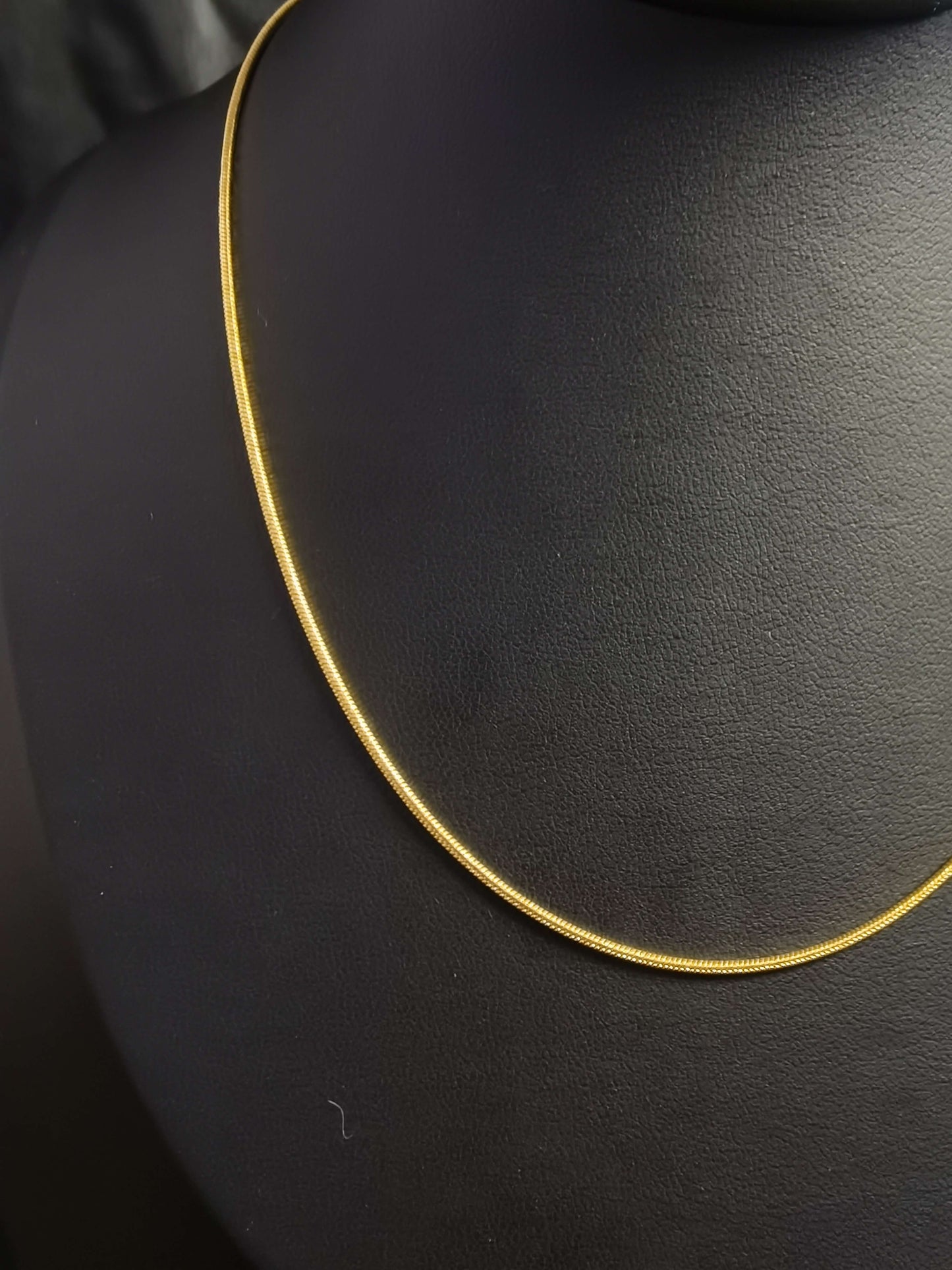 Round Snake Chain Necklace 18k gold-plated Titanium Steel Trendy Jewelry 2025 GMJBC013