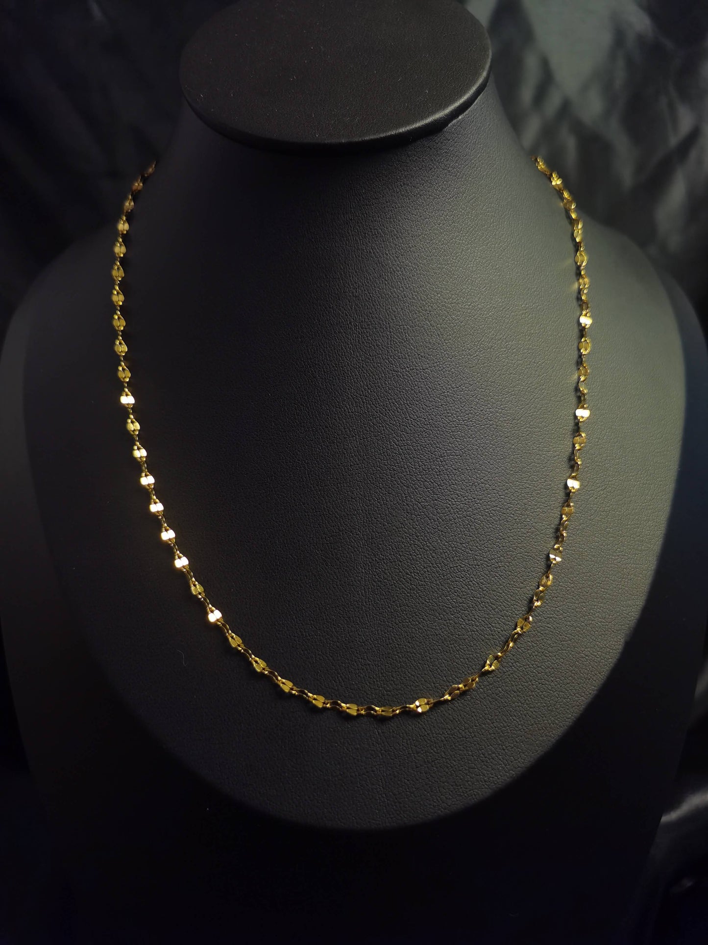 Lip Chain Necklace 18k gold-plated Titanium Steel Trendy Jewelry 2025 GMJBC015