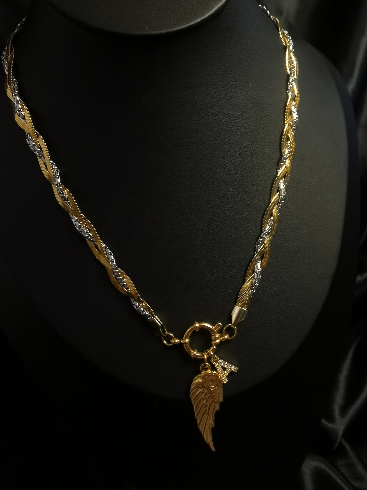 Name Initial Necklace 18k gold-plated Titanium Steel multiple chain Trendy Jewelry 2025 GMJN037