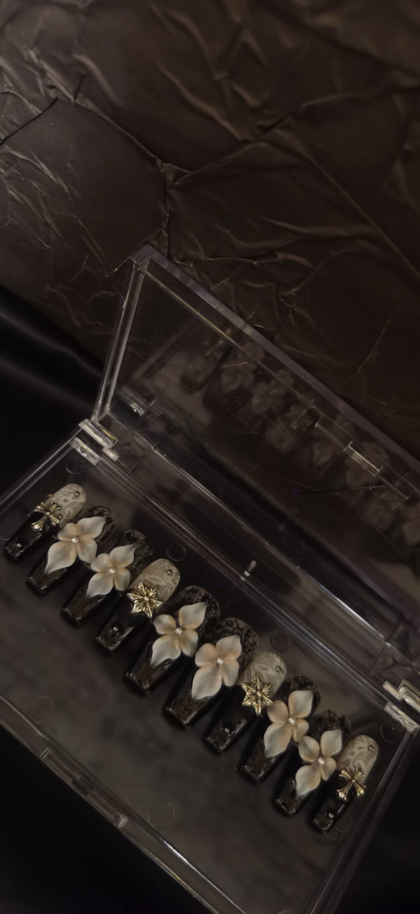 (M Size) 3D Flower Handmade Press on Nails